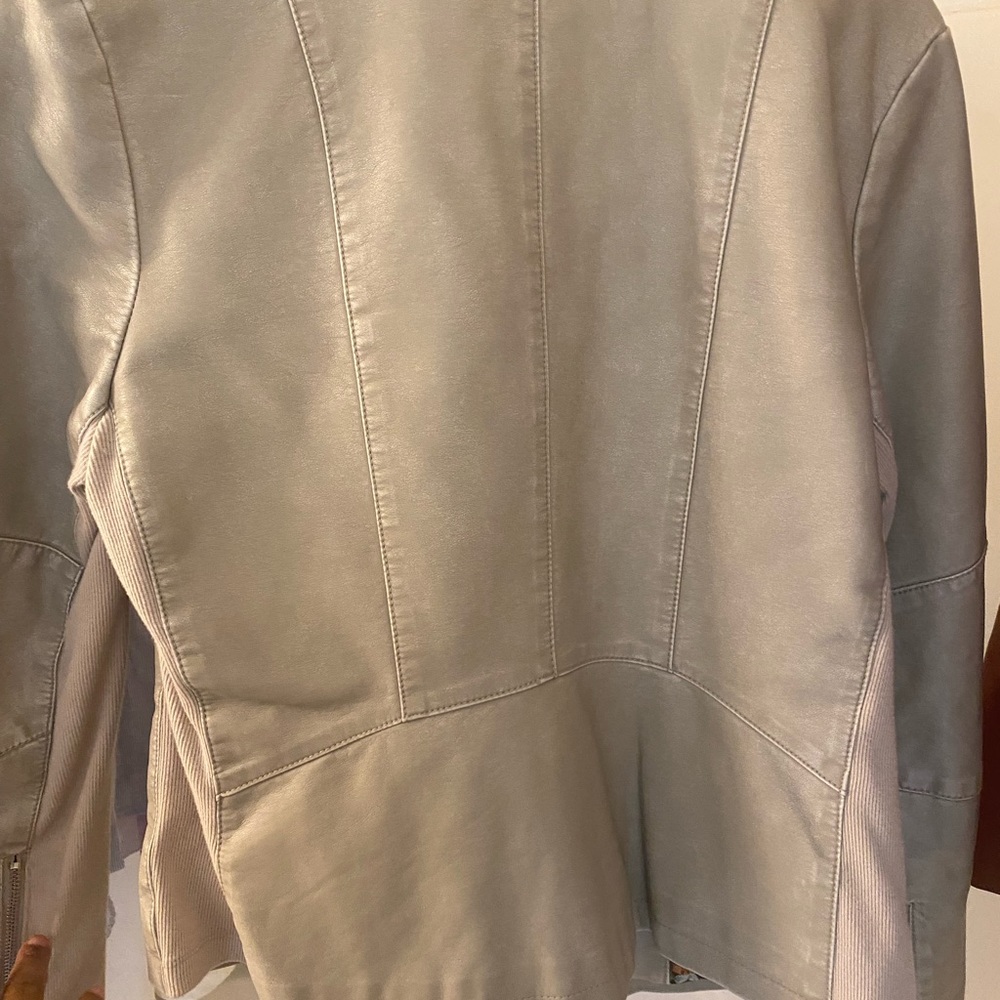 LEATHER JACKET - Picture 6 of 7